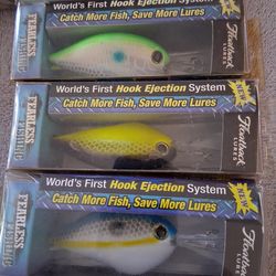 New fishing 🎣 Lures $6, EACH.