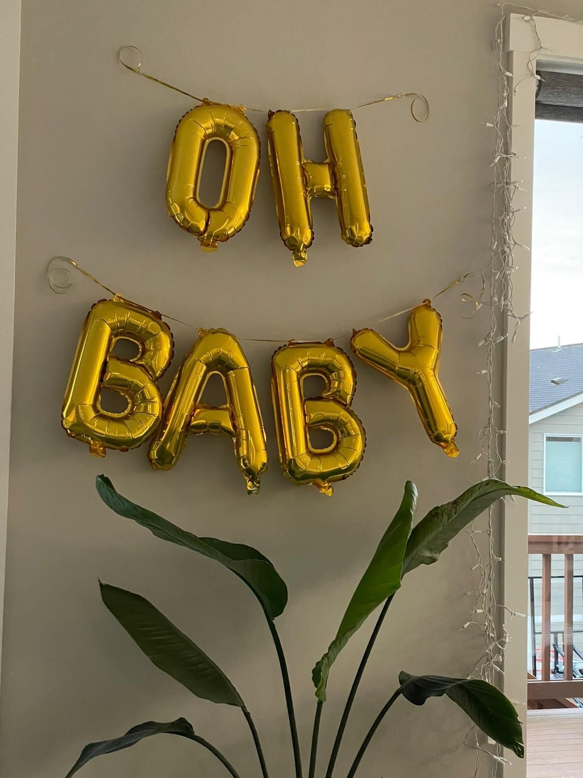 OH BABY - Gold Foil Balloon 
