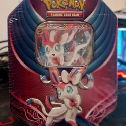 Pokemon TCG Evolution Celebration Tin Sylveon-GX  (2018)