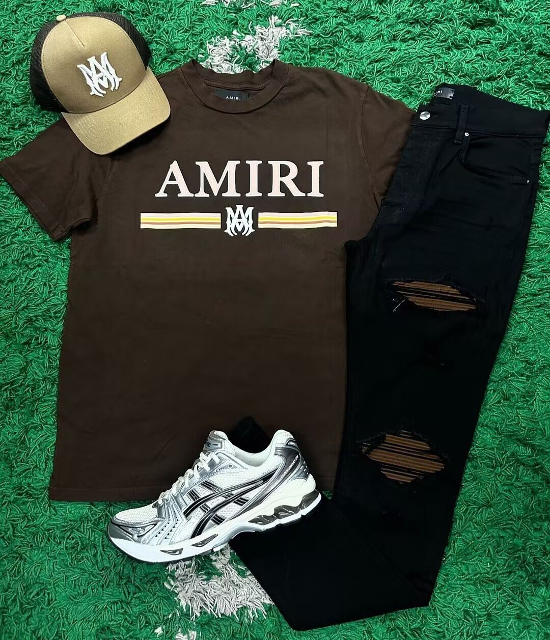 Multiple Designer Shoes,pants,shirts And Caps,all New