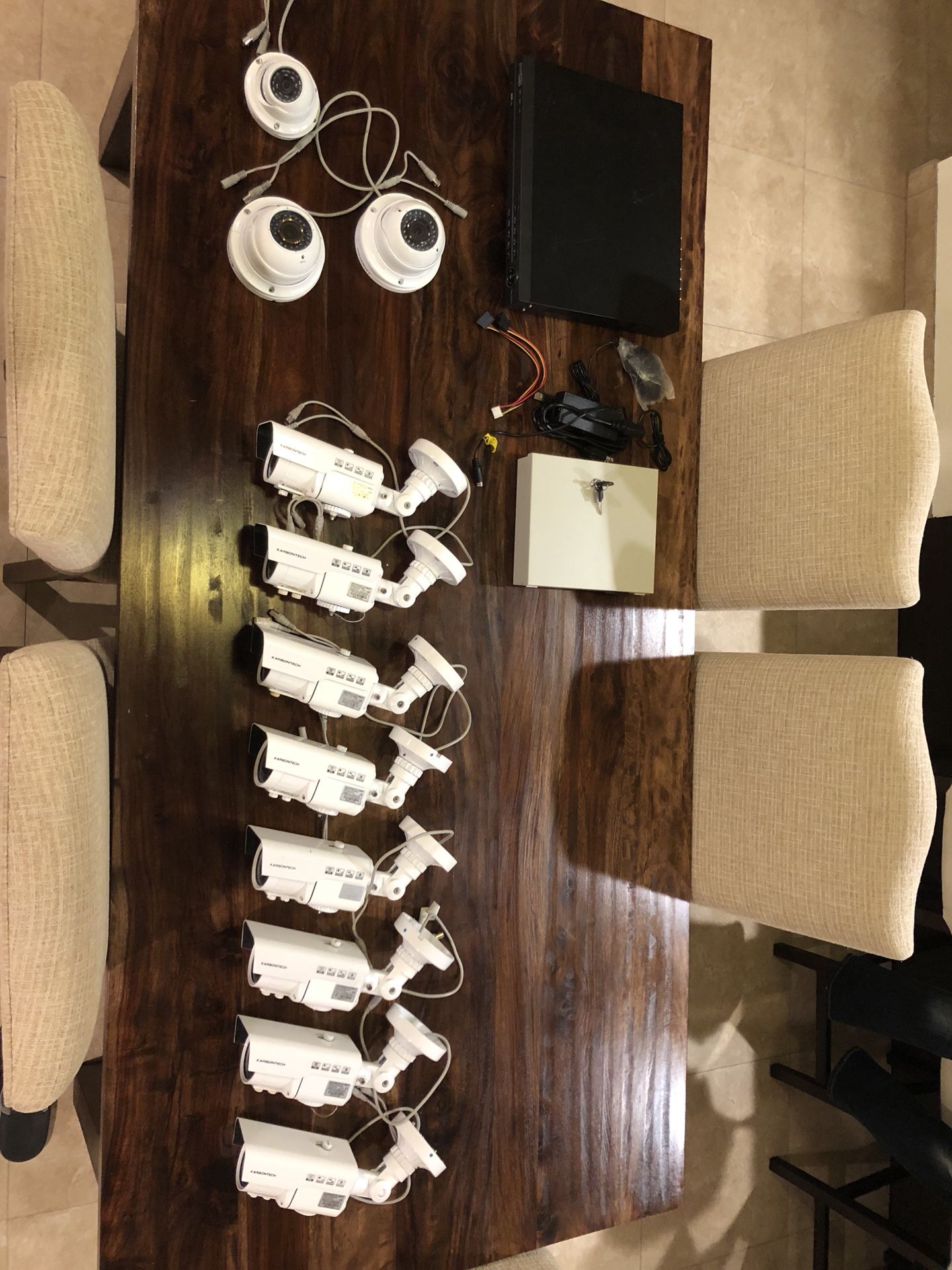 Karbontech 11 Camera Security System w/ DVR