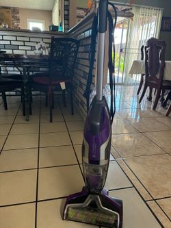Vacuum almost Brand New