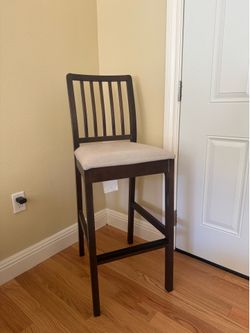 IKEA EKEDALEN High Chair / Bar Stool