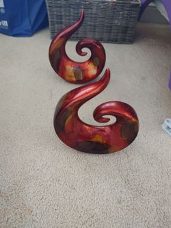 DECROTIVE VASES