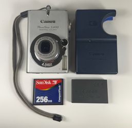 Canon PowerShot ELPH S400 Silver 4MP Digital Camera with Memory and Charger