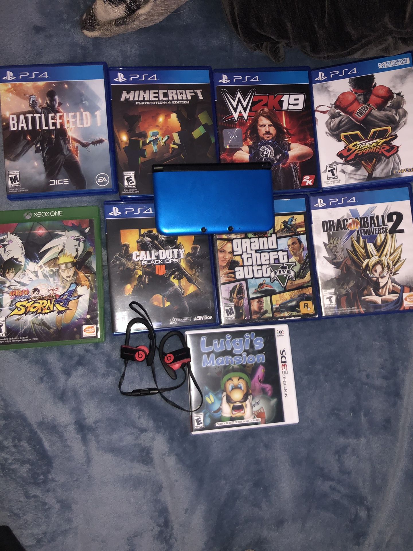 PS4 GAMES / 3DS / PowerBeats 3