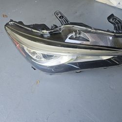 Infiniti Q50 Headlight  18-23