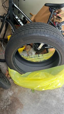 Continental tire like new! Size 255 / 45 R19
