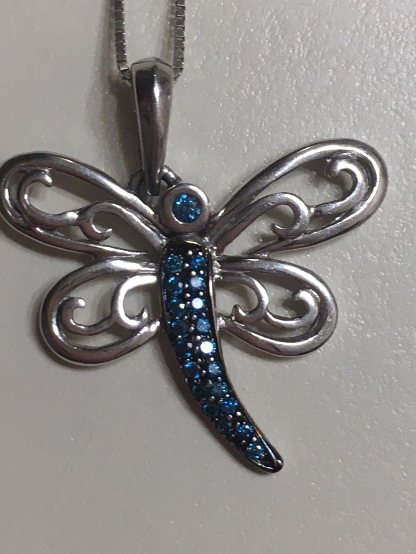 10k & 14k Genuine BLUE DIAMOND Dragonfly