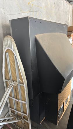 PHILIPS BIG SCREEN TV