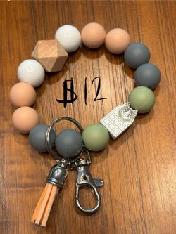 Silicone Bead Bracelet Key Holder 