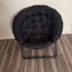 Oversized Saucer Chair 