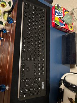 Wireless keyboard