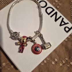 Pandora Bracelet -Marvel