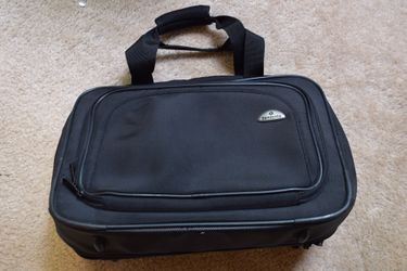 SAMSONITE OVERNIGHT BAG