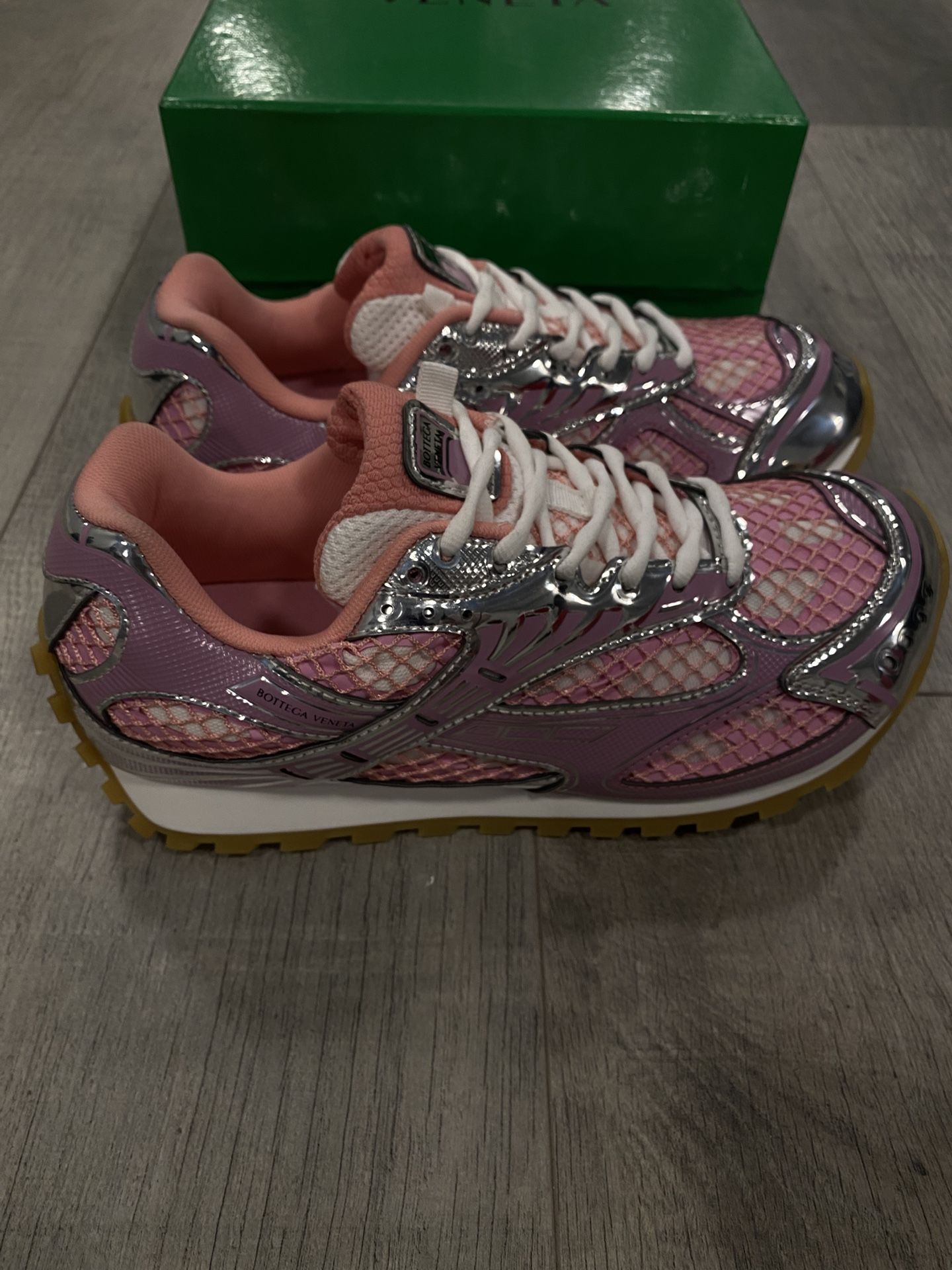 Pink Bottega Venta Orbit Sneaker