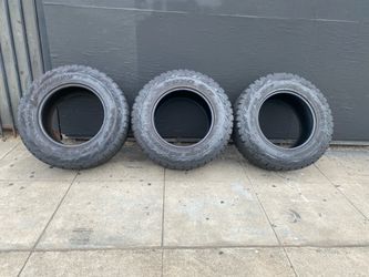 37x12.50x20 Toyo Open Country RT, good Condition, 30% tread, good edges, sell all 3 $300 cash carry out