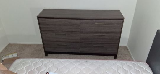 Six draw dresser