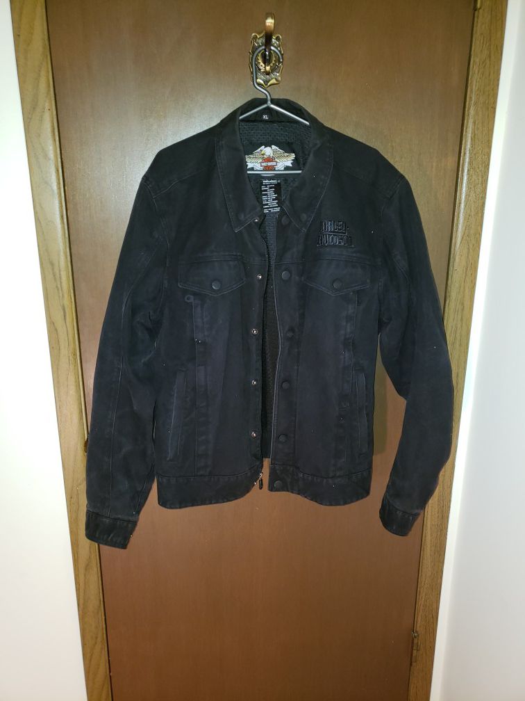 Harley Davidson Denim jacket size XL