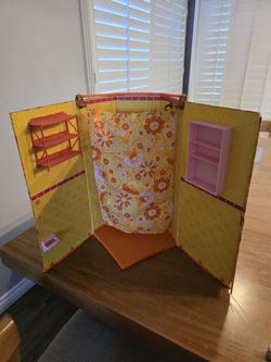 American Girl Doll Groovy Bathroom