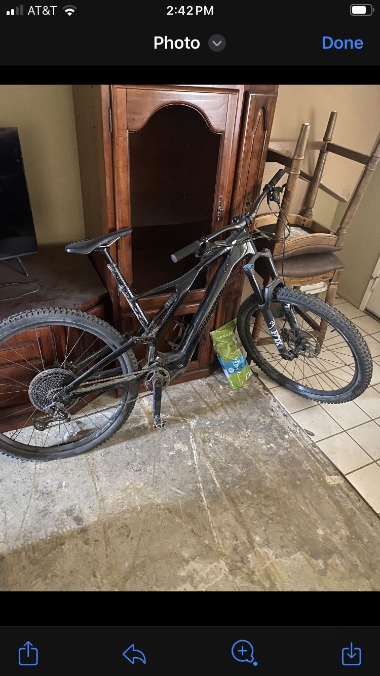 2019 Specialized Mountain Bike  (S) “S5”