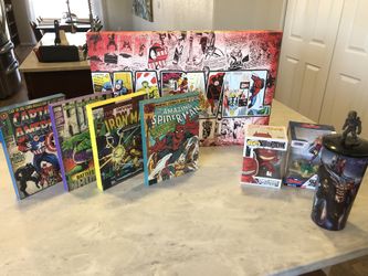 Marvel decor & Collectables