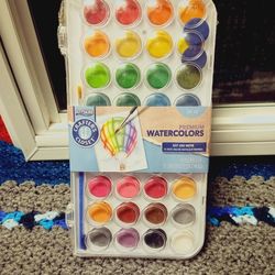 Crafter's Closet ArtSkills Premium Watercolors 36ct With Paintbrush