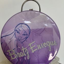 Vintage 2004 Bratz Envogue Vinyl Doll and Accessories Carrying Storage Case/bag