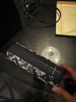 UE Speaker roll