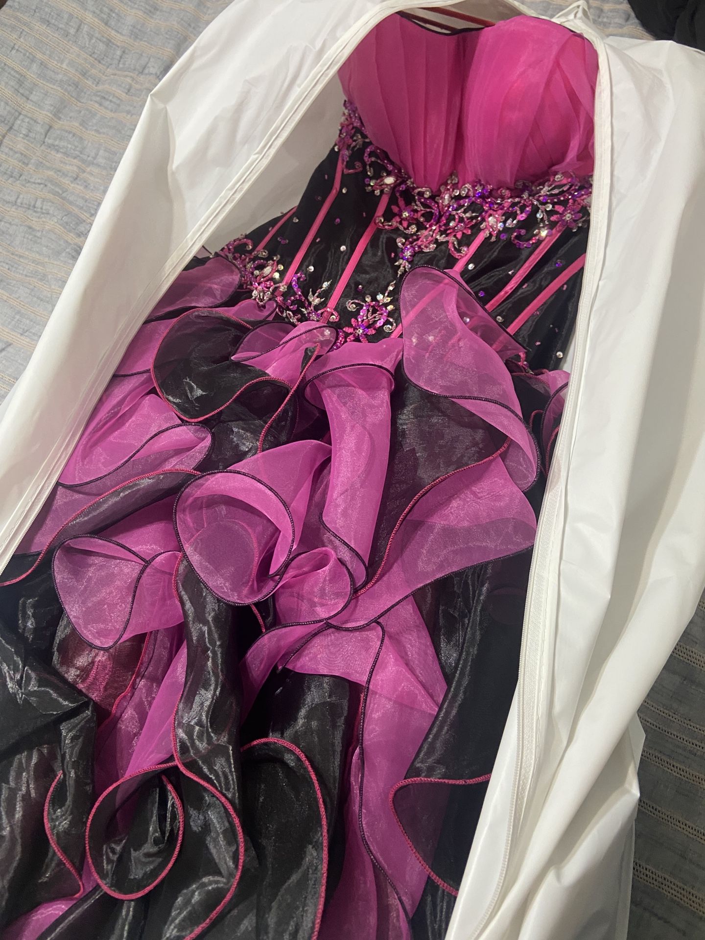 Hot Pink & Black Quinceaera Dress - greenwatershopping.com Hot Pink & Black Quinceaera Dress - greenwatershopping.com