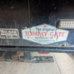 Electric Tommy Liftgate 1800 Lb Lift Bed Only