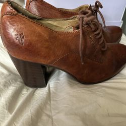 FRYE Carson Heel Oxfords