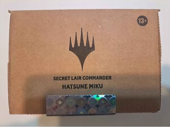 Secret Lair Commander deck: Hatsune Miku