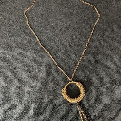 Pendant Necklace Gold tone