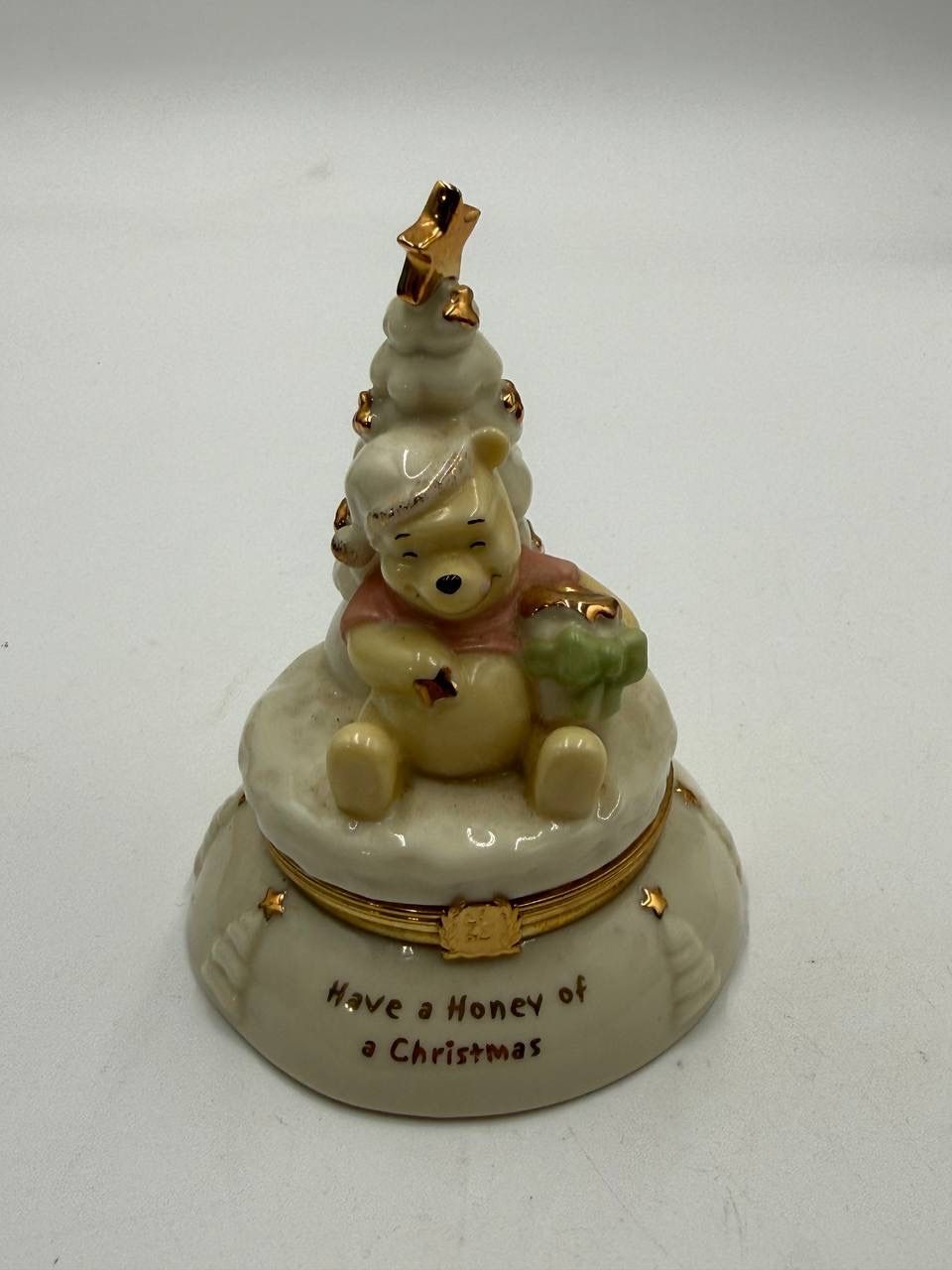 LENOX - Pooh Christmas Trinket Box - "A Pooh Sort of Christmas" - Disney