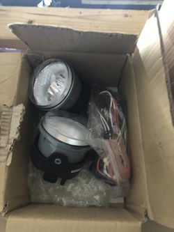 dodge charger 2004 and up foglamps !!