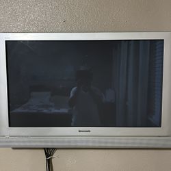 40’’ Inches Panasonic TV