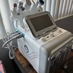 6 in 1 Facial Machine  Hydra Aqua Deep Cleaning Skin Care Device