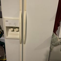 Kenmore Appliance Set