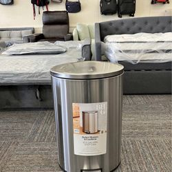 Kitchen Trash Can, 10.5 Gallon Stainless Steel Oval Step Garbage Bin with Soft Close Lid, Silver, New 