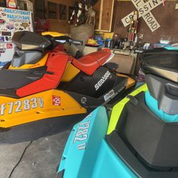 2 2022 See Doo Sparks Fully Loaded 