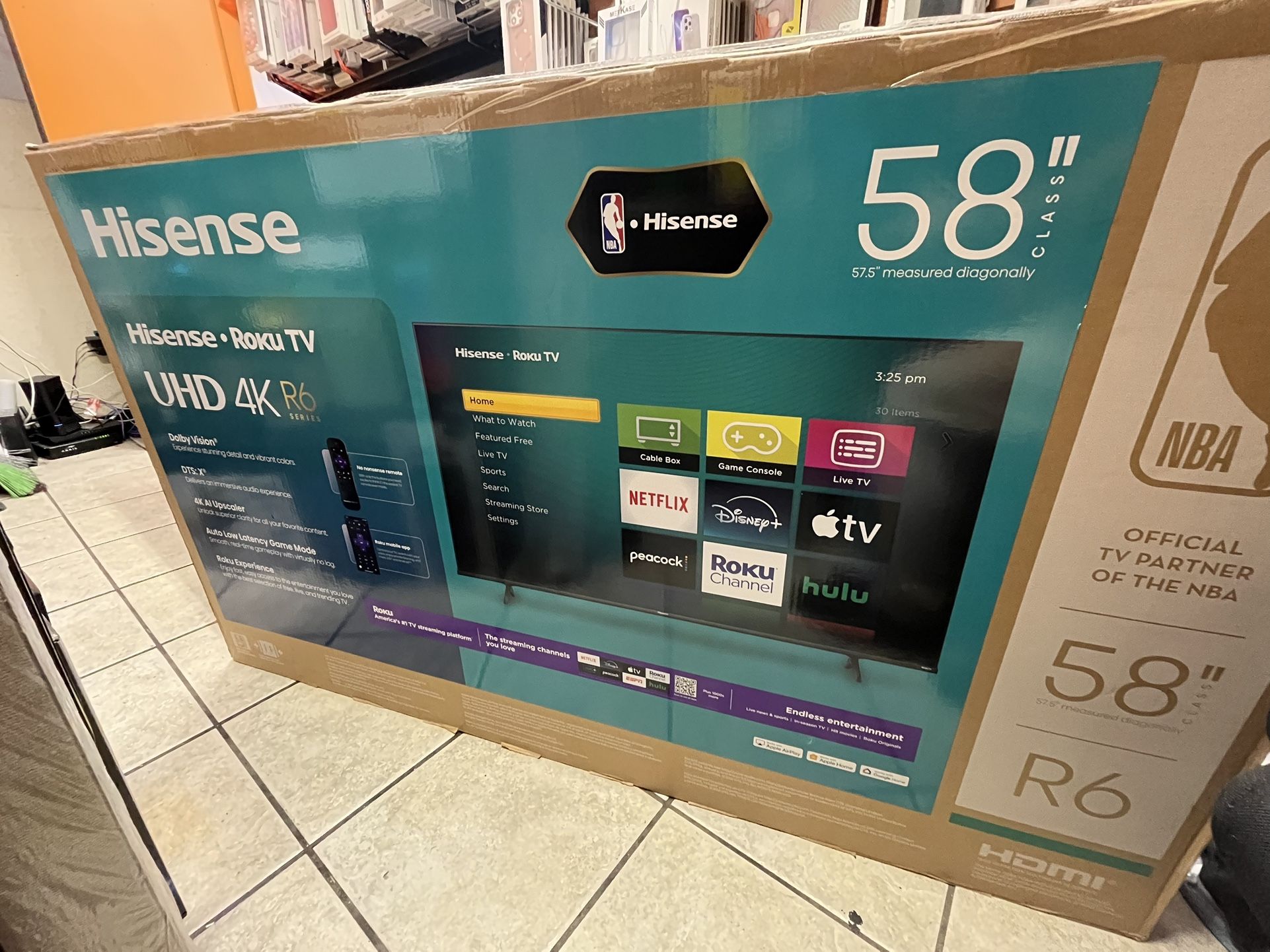 Hisense ROKU TV 58IN