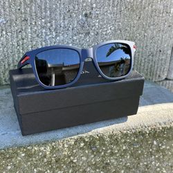 Men’s Navy Blue Sunglasses
