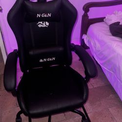 Gamer Chair For Sale Offer Like New 