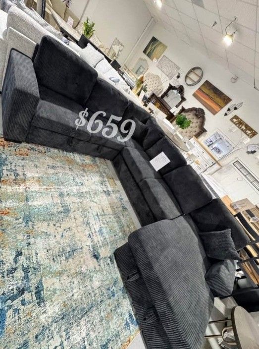 Stylish Black 4-Pc Convertible Sectional Sofa Couch With Double Storage, Pullout Bed, And USB Port Brand New 