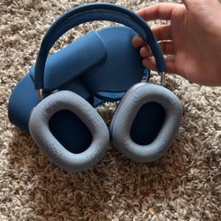 Legit AirPod Max Navy Blue 