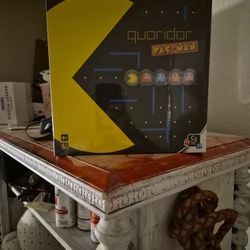 Quoridor Pac-Man board game by Gigamic.