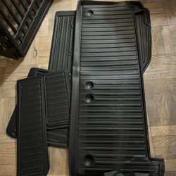 BRAND NEW TTX 4543K Lighting Cargo and Backrest Mat Set
