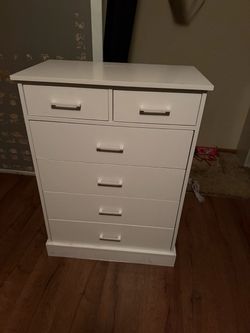 6 Door Dresser