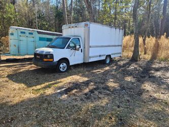 Box truck
